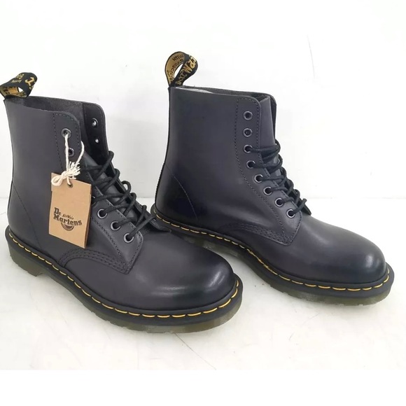 Dr. Martens Other - Doc Martens Leather Pascal Boot 10 Black NWT